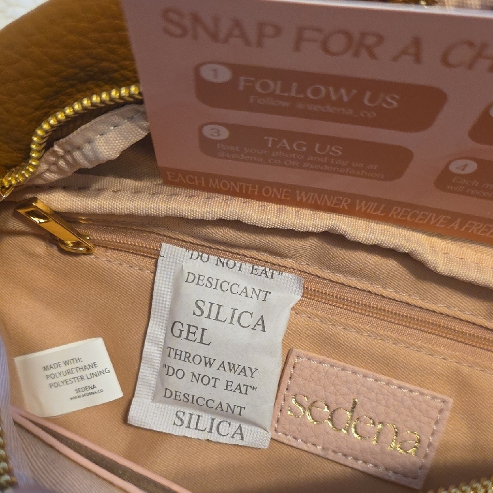 NWT Sedena Crossbody Belt Bag in Tan Pink Iterior One Size - Picture 8 of 8